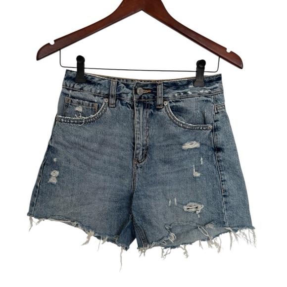 Dynamite Distressed Denim Women's Shorts size 26 - Picture 1 of 4